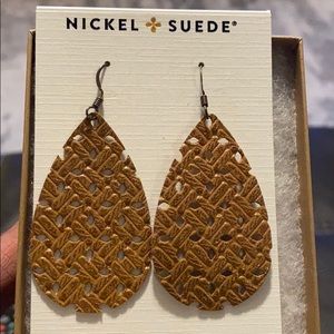 Nickel & Suede size Small Tan Woven